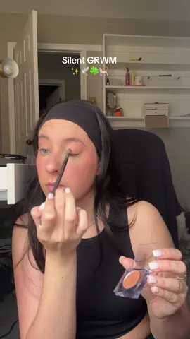Love you guys!! #sundayfunday #sundayshopping #sundaygrwm #grwmroutine #grwmmakeup #beauty #smallcreator 