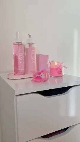 Achadinho @Shopee Brasil ✨  Recebi esse gaveteiro super lindo da Shopee , e vim organizar com vocês! Vou deixar o link dele na bio 💓  #organization #organizacao #SelfCare #routine #fy #vanity #pinterest #aesthetic #aestheticgirls #girls #coisasdegarota #achadinhos #achadinhosdashopee #achadosshopee #shopee 