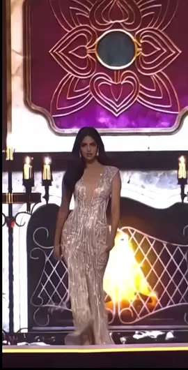 Unique steps of India 🇮🇳 #missuniverse2021 #missuniverse #catwalk #beauty #face #xh #fyp 