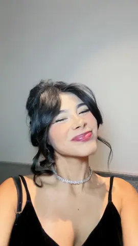 Todos los comentarios tendrán un like mio 👀🖤