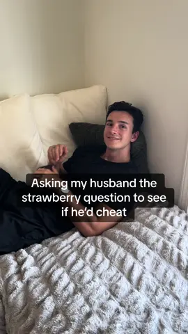 Another perfect answer 😭 #fyp #foryou #couples #marriedlife #Relationship #prank 