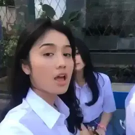 haii yang lagi sekolah semangat  yah Rani wati dan milea 😊 #dilan #dilan1990 #dilan1991 #dilanmilea #dilanku #milea #mileaadnanhussain #mileasuaradaridilan #mileadilan #dilanmilea #ancika #ancikamehrunisarabu #ancika1995 #iqbaale #iqbaaldhiafakhriramadhan #iqbaal #iqbaalramadhan #iqbaaldhiafakhri #iqbaaldr #iqbaalcjr #soniq #soniqfamily #comate #vaneshaass #vaneshaprescilla #vaneshalova #iqbaalvaneshavers #iqbaalvaneshaa #iqbaalramadhan🌹❤️ #fypp 