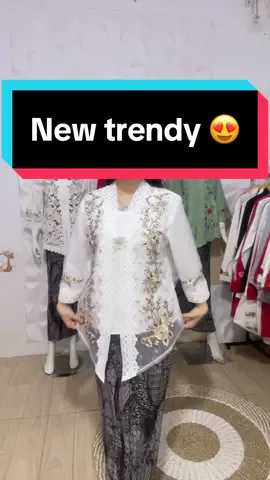 Kebaya yg lagi viral 🔥 klik keranjang kuning ya bun #fyp#viral#kebaya#kebayawisuda#kebayamodern#kebayamerah#kebayaviral#atasankebaya#kebayaalexuez#kebaya