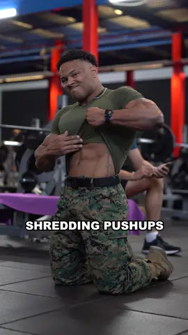 “Shredding Push-ups”  Dynamic pushups to help you burn more calories Add some dynamic movement to any BODYWEIGHT exercise and it becomes a cardio session‼️ Nobody wants to be the best the way I want… That’s the mentality you gotta have man.  Be humble but know damn well the fire that is lit inside you is way bigger than everybody else.  You go out there bro and prove all those doubters that you CAN you WILL and you MUST be great.  Commit to this process 100% bro and I promise you your life will change.  (SAVE THIS ROUTINE) Let’s work  Workout:  3 Sets of each Rep range 10-15 60-90 sec rest breaks Let’s build & burn at the same time.  #pushup #calisthenicsworkout #bodyweightexercises #provethemwrong #beastmode #spartan #shredded #loseweightfast #cardioworkout #calisthenics 
