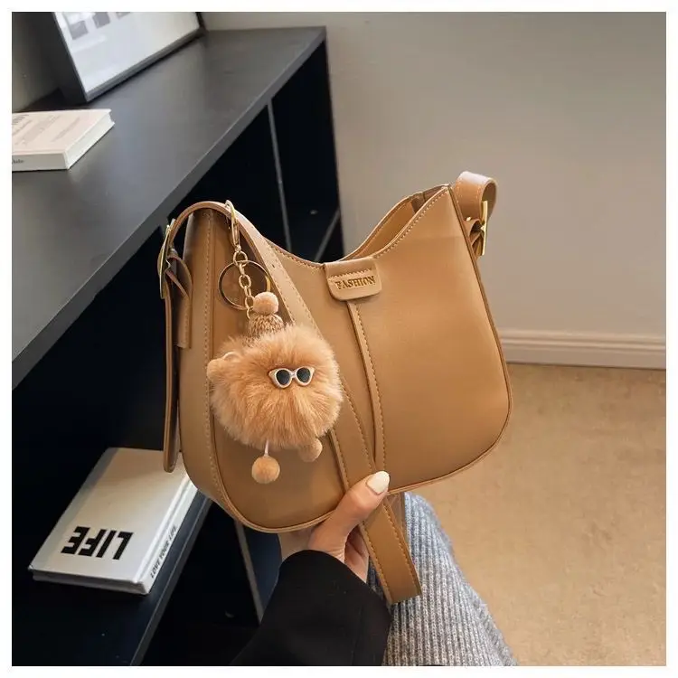 အရမ်းချစ်ဖို့ကောင်းအိတ်လေး❤️#bags #trend #foryou #onlineshopping #ပစ္စည်းအသင့်ရှိ #လက်လီလက်ကား #mandalay #instock 