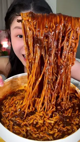 Do you know where am I ? I’m in Korea. And the 자장면 is so delicious!#mukbang #mukbangeatingshow #mukbangs #bigbites #asmr #asmreating #asmreatingshow #mukbangshow #asmrvideo #asmrtiktoks #asmrsound #noodles #mukbangkorean #samyang #koreanfood 