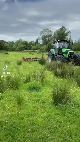8ft trailed Manx rotor 12 blade topper in action. Full spec galvanised is now an option on this machine www.rwylieengineering.com 