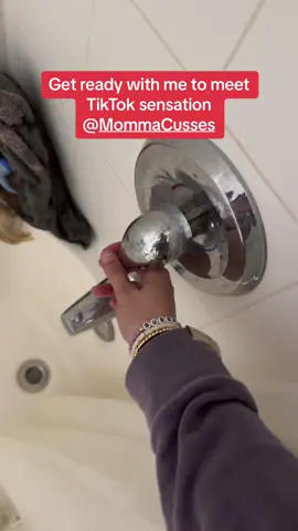 My friends are so lovely - @Momma Cusses is the sweetest #motherhood #tiktoksensation #normalizingnormal #grwm 