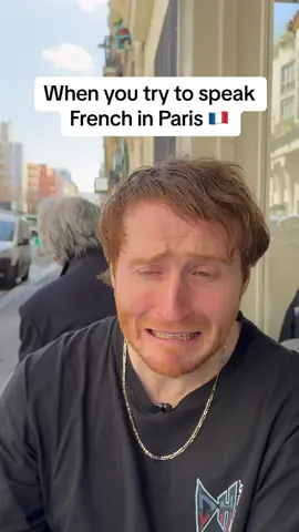 Pas de probleme mate 👍 #french #paris #britishhumour #frenchhumour #europe 