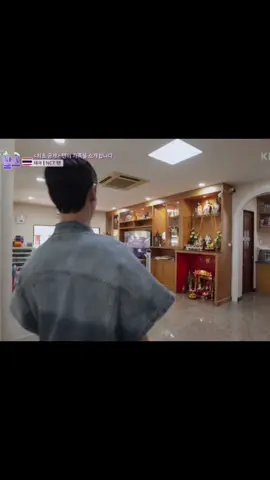 His family really miss him..and the fact that his mother is crying i can se how he miss his son🥹🥹🥹 #nctofficial #kpopers #fyp #foryoupage #nctzens #wayzennie #wayv #wayvofficial 