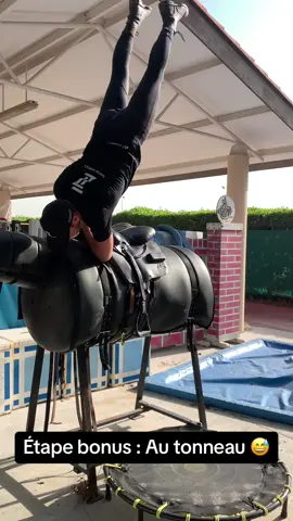 Évolution des doubles et des « à terre à cheval » en voltige 🤗 #horsevideo #equestrian #horsesontiktok #horse #voltige 