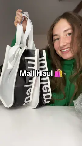 so excited to wear everything!!🤍 #fyp #mallhaul #haultime #haultok #hauls #go #lululemon #preppyhaul #bright #hollister #foryou #shopping #shoppinghaul #shoppingaddict #haultiktok 