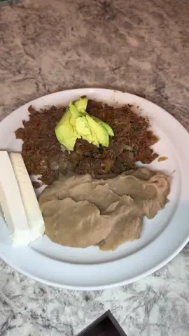 Machaca a la mexicana #carnemachaca #antojos #recetamexicana #frijoles #comidamexicana #comidas #algobien #FoodTok #mexicanfood #fyp #comidatiktok 
