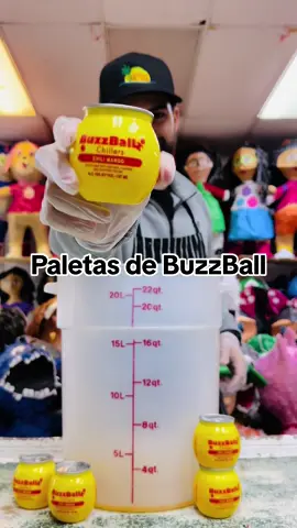 Probarías una paleta de Buzzball Mango y Chili? 🥴 #buzzball #howto #parati #fyp #paletas #heladoslaazteca 