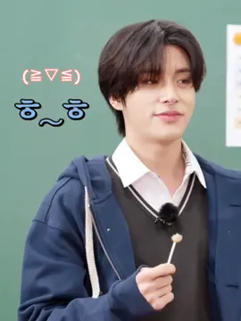 Jake : (gerak dikit) Enha : 😍🥰😄😂🤣 #JAKE #ENHYPEN #enocklock 