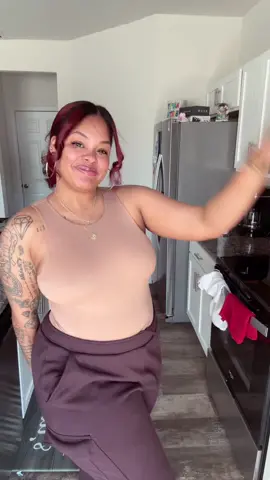 Sleeveless bodysuit😎👏🏽 @NANKEYSTAR US #fyp #for#get #bodysuit #wom #women #work #foryou #foryou #people #body #curvyfashion #fashion #tanktop #Loveyourboobs 
