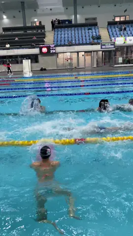 When you’re the most annoying swimmer and its your last session #WeAreComast