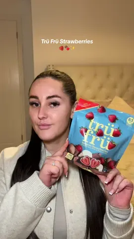 Trying the viral Tru Fru Strawberries 🍓🍫 Unreal!! @Trü Frü #trufru #trufrustrawberries #viral #trending #viralstrawberry #trufrutastetest #tastetest #viralfood 