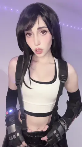 i forgot her earings;( #cosplayer #cosplaygirl #GamerGirl #gamecosplay #ff7remake #ff7 #finalfantasy #finalfantasy7 #finalfantasycosplay #tifa #tifalockhart #tifalockhartcosplay 