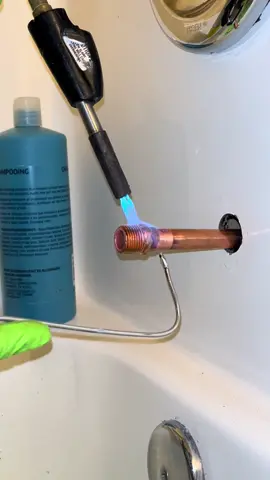 Tub Spout Install #plumbing #plumber #plumbinglife #plumberlife #plumbersoftiktok #bathroom #bathroommakeover #bathroomhack #tubspout #tub #bathtub #plumbingrepair #plumbingtok #DIY #fyp #foryou #serviceplumber #theconservativeplumber 
