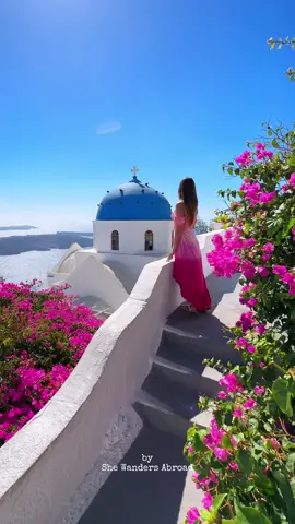 Santorini you beautiful 💙 Are you planning to visit this year? #santorini #greece 