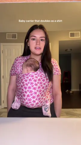 And its sooooo comfy and light!!! I love this baby carrier. @sollybaby #sollybaby #MomsofTikTok #babycarrier #babywearing #momlife #sahm #stayathomemom #motherhoodunplugged #parenting #babiesoftiktok 