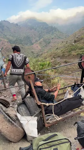 My 83 years old Dad cannot hike but insisted to see Apo Whang-Od. Riding the Zipline for luggages was the only option. The locals said that it should be okay to ride and Dad consented to the risk. It’s now or never. Thank you Lord that it went well. #apowhangod #buscalan #mambabatokngkalinga❤ #thethreedots 