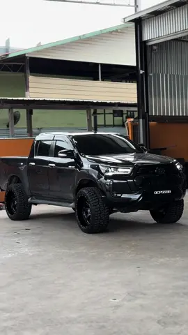 #22x12 #hilux #hilux4x4 #mirisarawak #thailand 