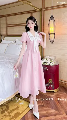 Một em váy đáng yêu dịu dàng cho các nàng thích màu hồng #giian #giianvaydam #giianshop #vay #vayxinh #vaydamthietke 