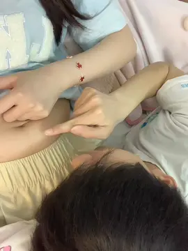 Mồm thì chê béo mà ở gần là đòi nghịch😃#hmoon #couple #trend #viral #xuhướng #douyin #capdoi #yeuthuong #thoitrang #tinhyeu 