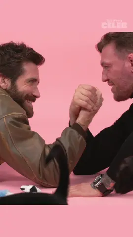 “You’re being nice!” 🫠 full video out now #jakegyllenhaal #conormcgregor #RoadHouse 