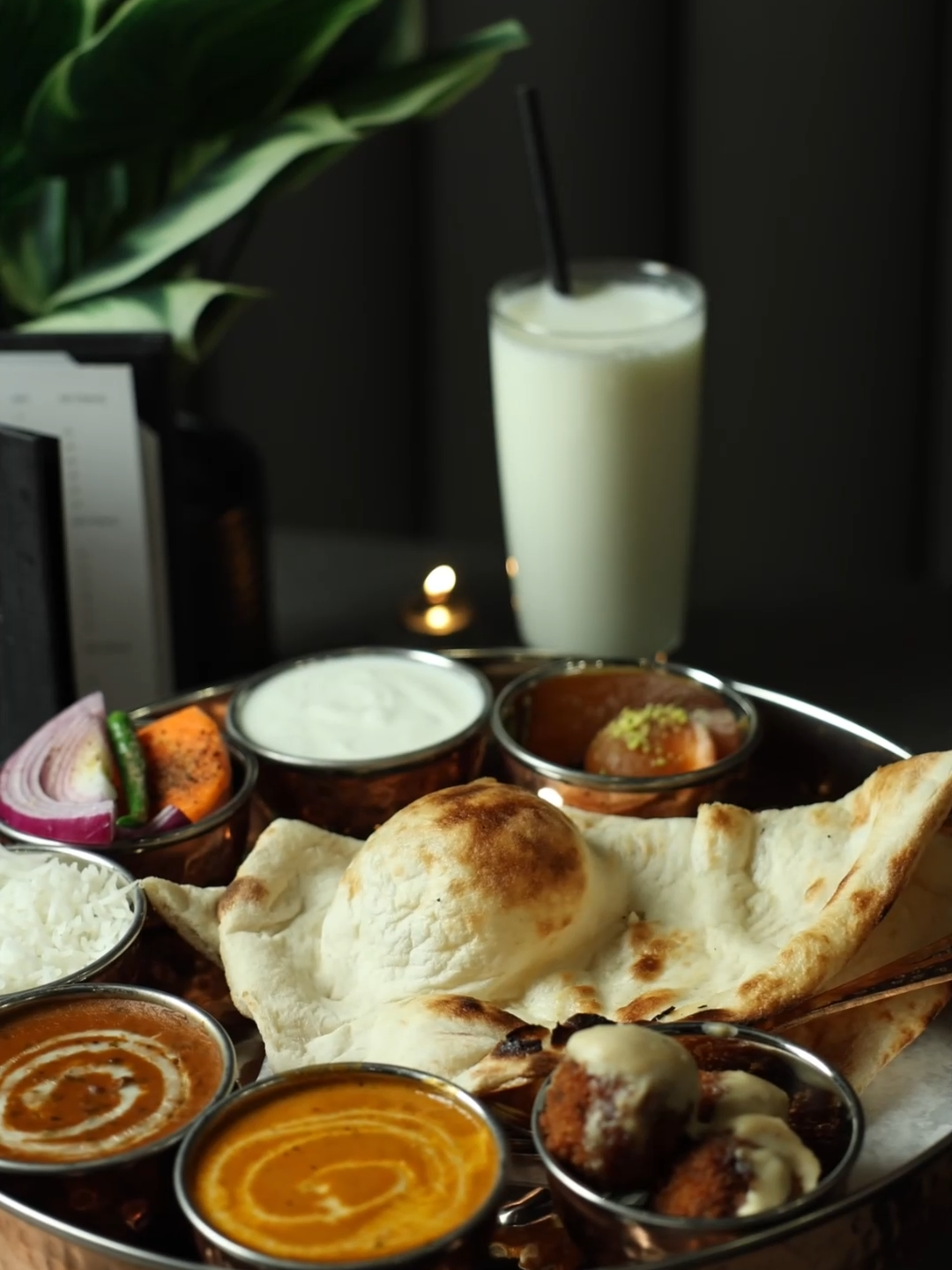 📷📷 Exciting News! Lunch Special Deal Alert! 📷📷 We're thrilled to announce the return of our Lunch Special Deal at Dhaliwal’s Lounge. Available daily from 12 PM to 4 PM, this offer is too delicious to miss. 📷📷 Indulge in our Veg Thali, featuring: 📷1 appetizer 📷2 mains 📷Rice 📷Raita 📷Naan 📷Salad 📷Gulab Jamun 📷Pair your meal with your choice of refreshing drinks: 📷Sweet Lassi or Salted Lassi.📷 Come to Dhaliwal’s Lounge and treat yourself to a delicious lunch experience.  Don't let this fantastic offer slip away,  see you soon! 📷📷 ------------------------------ 📷𝟕𝟗𝟑𝟖 𝟏𝟐𝟖 𝐒𝐭 #𝟏𝟏𝟐, 𝐒𝐮𝐫𝐫𝐞𝐲, 𝐁𝐂 𝐕𝟑𝐖 𝟒𝐄𝟖 📷 𝟔𝟎𝟒-𝟓𝟒𝟑-𝟐𝟐𝟐𝟐 ------------------------------ 📷𝐈𝐆 @𝐝𝐡𝐚𝐥𝐢𝐰𝐚𝐥𝐬𝐥𝐨𝐮𝐧𝐠𝐞 ------------------------------ 📷 𝐡𝐭𝐭𝐩𝐬://𝐝𝐡𝐚𝐥𝐢𝐰𝐚𝐥𝐬𝐥𝐨𝐮𝐧𝐠𝐞.𝐜𝐨𝐦/ 📷 𝐢𝐧𝐟𝐨@𝐝𝐡𝐚𝐥𝐢𝐰𝐚𝐥𝐬𝐥𝐨𝐮𝐧𝐠𝐞.𝐜𝐨𝐦 ------------------------------ #dhaliwal #dhaliwalslounge #vegthali #specialoffer #newdeal #indianrestaurant #restaurant #ordernow #visitus #northindianfood #northindian #punjabifood #Foodie #FoodLover #punjabifoodlover #punjabi #punjabiinsurrey #surreywale #surrey #surreypind  #surreypindmittranda #lunch #lunchspecial #lunchdeal #sidhumoosewala #surreyeats #localfood #indiantiktok #foodtiktok