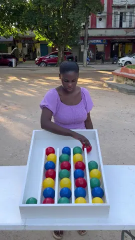 Jogo das bolinhas coloridas acerte as cores #desafio #jogos #brincadeira #desafiotiktok #cores #bola 