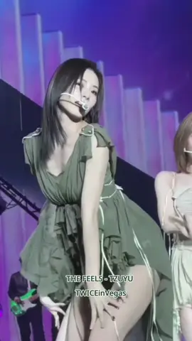 ชอบดูจื่อเต้นเพลงนี้ 👍 #TZUYU #จื่อวี #쯔위 #TWICE #ทไวซ์ #TWICE_5TH_WORLD_TOUR #READYTOBE_IN_LASVEGAS #TWICEinVegas #kpop 
