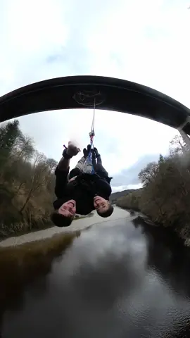Addicted to this feeling🫶 #highlandflingbungee #Scotland #bungee #bungy #couple 