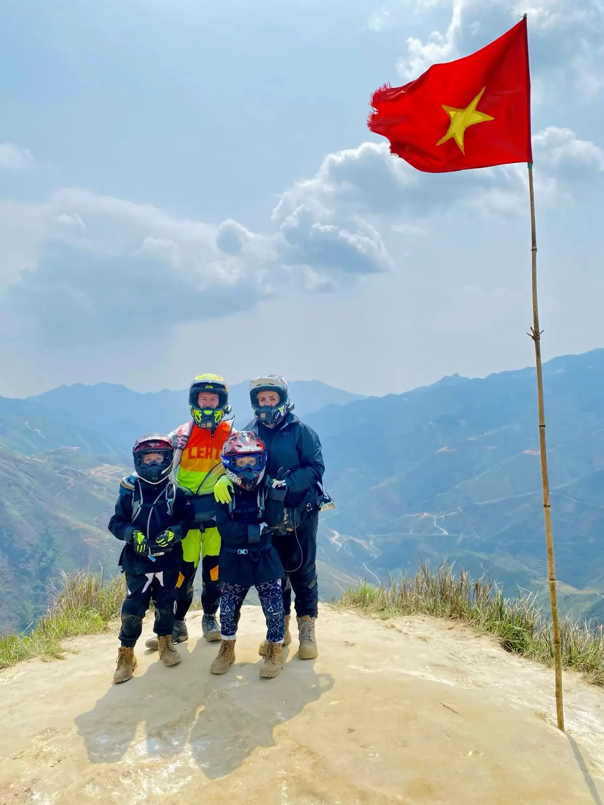 Wind in our hair, smiles on our faces – there’s nothing quite like exploring Vietnam’s scenic wonders with the family on two wheels. 🌿👪 #FamilyRide #vietnam #bikerlife #landscape #motorcycle #indochinamotorbiketours #offroad #offroading #travel #travellife 