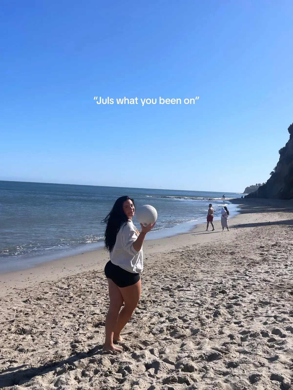 the word for this season has been “intentional” ☁️ #losangeles #corporatelife #corporategirly #corporatevlog #photodump #MentalHealth #motivation 