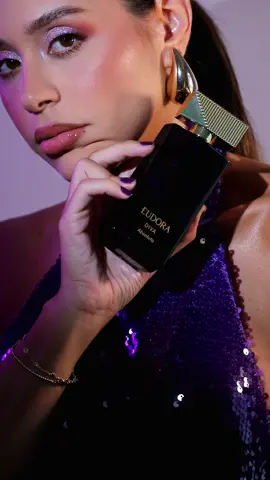 Pensada especialmente para quem se faz notar em qualquer situação, O novo Diva Absoluta é um tributo à independência e à atitude. Despertando a diva interior que cada mulher tem dentro de si. E você, quer despertar seu eu diva também? Adquira com uma revendedora próxima à você. #Eudora #DesperteSeuEuDiva #EudoraPerfumaria