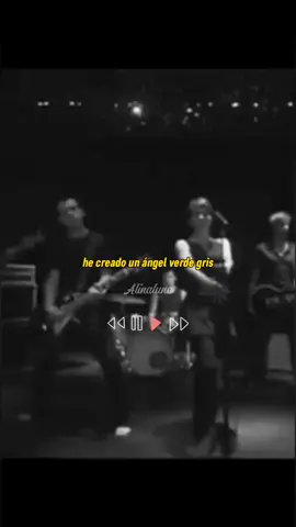 le pido que de tu piel jamás se borren mis huellas #aveces #losaldeanos #rolas #music #letras #estadosdewhatsapp #viral #parati #xyzbca #tiktok #fouryoupage #fyp 