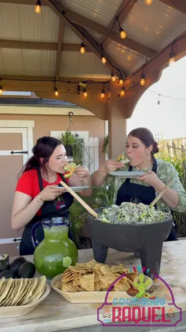 Unos ricos aguachiles verdes que prepare con mi sobrina Cristina!!@C  😋😋🦐🥒🌶️❤️#parati #fyp #aguachiles 