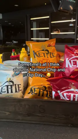 It’s National Chip and Dip Day and we have you covered 😏 Choose from a wide selection of mouth watering flavours at our SKYCAFÈ and Pilot Bar to celebrate 🎉  What flavour will you be choosing?  #FlyLondonSouthend #SouthendOnSea #LondonSouthendAirport #AvGeeks #AviationDaily 