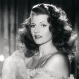 this is mother #ritahayworth #ritahayworthedit #gilda1946 #lanadelrey ac scarfaqe