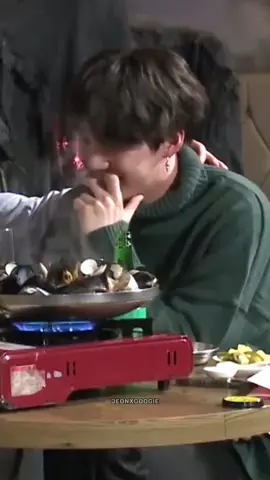 то самое легендарное сообщение юнги 🥺 #yoongi #bts_official_bighit #suga #agustd #festa2018 #namjoon #seokjin #hoseok #jimin #taehyung #jungkook #fy #trending #юнги #шуга #рекомендации 