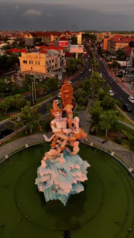 Gas Nyunset bareng 👀??? • • • #aestheticvideos #bali #CapCut #cinematicvideo #city #drone #fyp #sunsetcity #sunsetlover #sunsetvibes #2024 