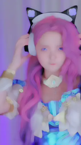 Cutie🥰🥰🥰 #Beautifulgirl #cosplay #cutegirl #seraphine #dance #chinesegirl #leagueoflegends #douyin #foryou #fyp 