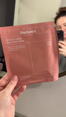 ✨ Testing the Biodance Mask ✨  @biodance_official @biodance_global Bio-Collagen Real Deep Mask  This is my second night in a row using this and I knew I needed to document it after the first wear.  💜 What is it? A hydrogel mask made by solidifying highly-concentrated serum. As your skin absorbs the ingredients, the mask turns transparent. It’s meant to be worn for 3-4 hours.  • Benefits Include: Deep hydration, pore minimizing, firming, and radiance.  🔑 Key Ingredients: low molecular weight collagen, Galactomyces, Oligo Hyaluronic acid, Niacinamide  🫶🏻 A couple of thoughts: • The hydration! I had been traveling and I felt like this really helped re-hydrate my skin when it needed it.  • My makeup applied SO well following this mask. If you need a “quick” little I got a facial but didn’t get a facial sort of face mask before an event, this is it.  • Super plumping! I love that you can see your skin absorb all of this serum. My skin looked so plump and glowy after taking the mask off. • I kept it on a lot longer the second night. I think leaving it on that long didn’t result in better results and actually caused a little bit of redness. That went away pretty quickly though. My sweet spot is 3-4 hours, which is actually what the package recommends.  • This would be perfect for a day of adulting around the house, or lounging if that’s the vibe.  • I was concerned about the serum getting all over my pillow but it didn’t! No residue at all  • You can apply your own serums under this! I did that the first night and I feel like my night one had way better results.  ✨ What do y’all think? Have you been interested in trying this mask?  If you’re interested in trying this, there’s a link in my ShopMy under “Eye + Face Patches.” https://go.shopmy.us/p-4119754 __________________________________________________ #maskingforafriend #facemask #amazonfinds #amazonbeauty #amazonskincare #skincare #overnightmasks #beauty #jelloskin #biodancecollagenmask #biodance #hydrogel #hydrogelfacemasks 