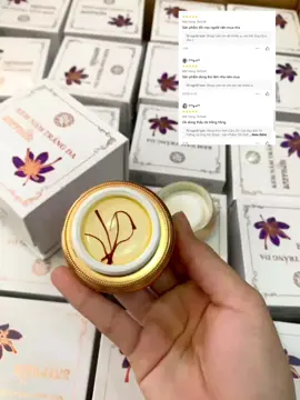𝐾𝐸𝑀 𝑆𝐴𝐹𝐹𝑅𝑂𝑁 𝐻𝐴̉𝐼 𝐴̂𝑈 𝑉𝐼𝐸̣̂𝑇 20𝑔𝑟 CÔNG DỤNG KEM FACE HẢI ÂU VIỆT : - Giúp dưỡng da, cung cấp collagen giúp cho da mịn màng - Làm mờ các vết thâm nám, tàn nhang hiệu quả. - Làm đều màu các vùng da có sắc tố sạm nám. - Hổ trợ tăng sinh collagen, giúp nuôi dưỡng da từ sâu bên trong, làm tăng độ đàn hồi cho da. - Giữ ấm  và giúp cho làn da của bạn luôn tươi trẻ. #khomyphamgiagoc #khomyphamkimanh #kimanh #mỹphamchinhhang 