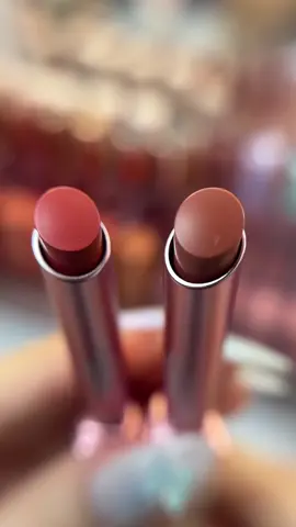 Jaquelle She'll Kiss Forever🐚🌊 ini shade berry & latte yah🫶 #lipstick #unboxing #makeup 