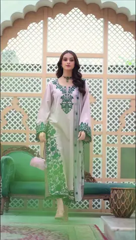 ❤️Gul Warun Linen dress. Ready to wear. Small to X-Large. In stock. Sku Code: GED3. Order online at https://www.iluvdesigner.com/collections/gul-warun #iluvdesigner #eidoutfit #pakistanidressesuk 