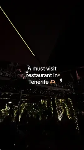 The best vibes ❤️‍🔥 #costaadeje #tenerife #tenerifecanaryisland #restaurantrecommendations #mustvisit #fyp #foryou